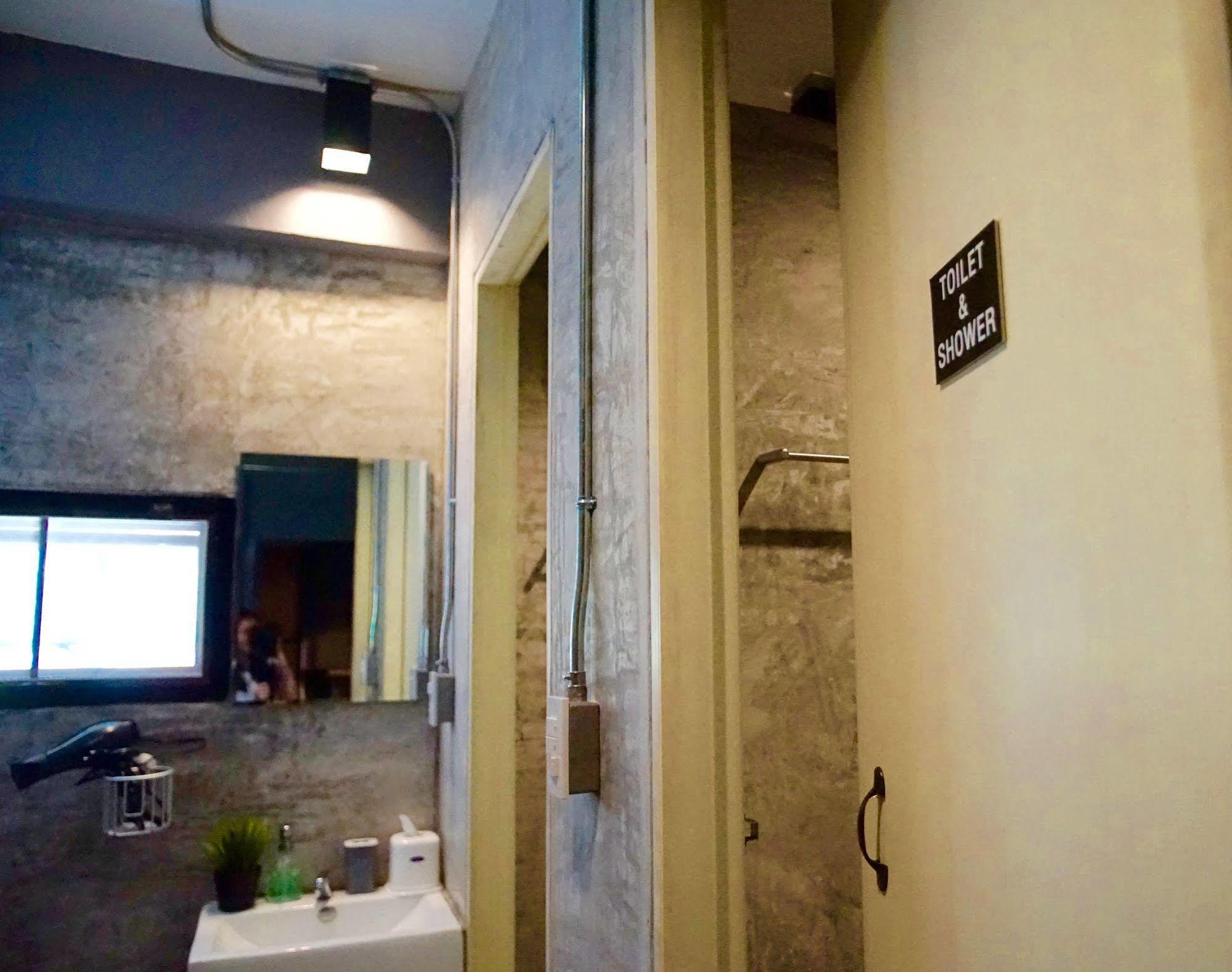 The Backpack Hostel Bangkok Kültér fotó